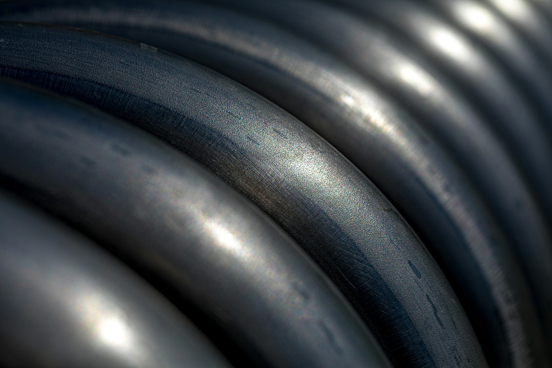 Metallic manifold pipe render